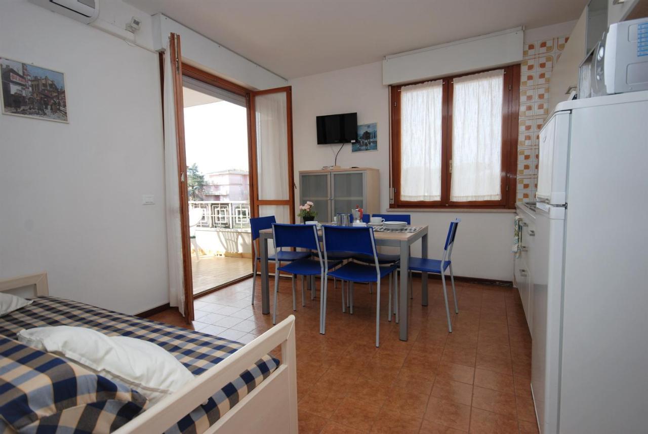 Apartament Residenza Gardenia Lignano Sabbiadoro Zewnętrze zdjęcie