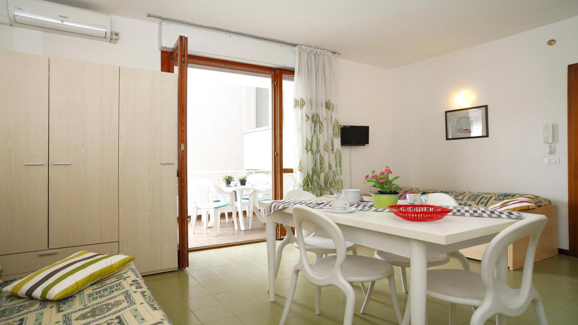 Apartament Residenza Gardenia Lignano Sabbiadoro Zewnętrze zdjęcie