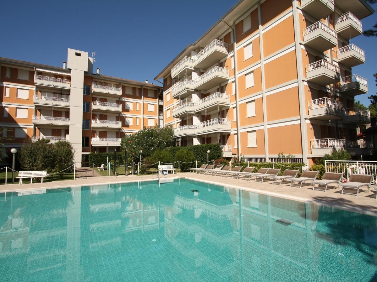 Apartament Residenza Gardenia Lignano Sabbiadoro Zewnętrze zdjęcie